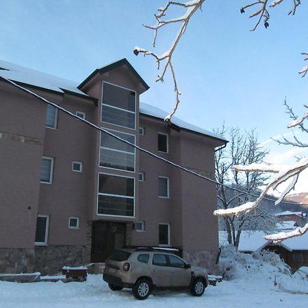 Bajka Hotel Crni Vrh Екстериор снимка
