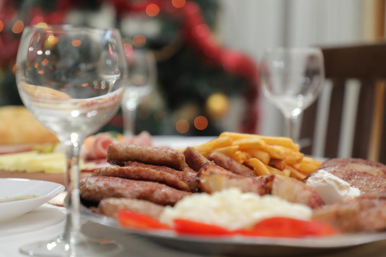 Bajka Hotel Crni Vrh Екстериор снимка