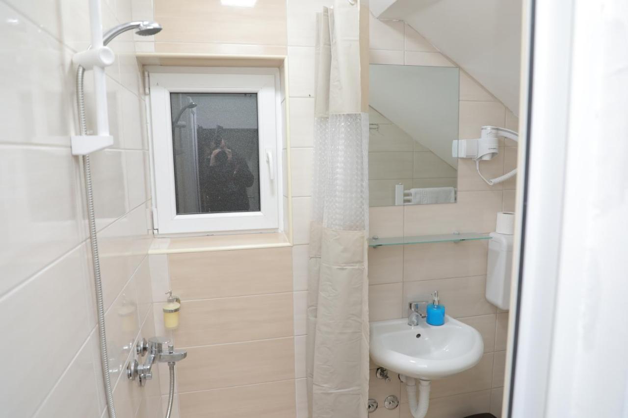 Bajka Hotel Crni Vrh Екстериор снимка