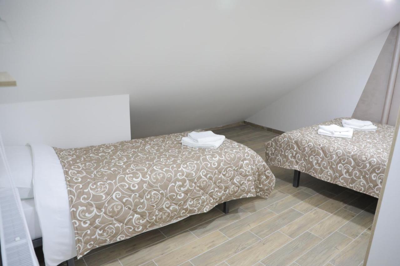 Bajka Hotel Crni Vrh Екстериор снимка