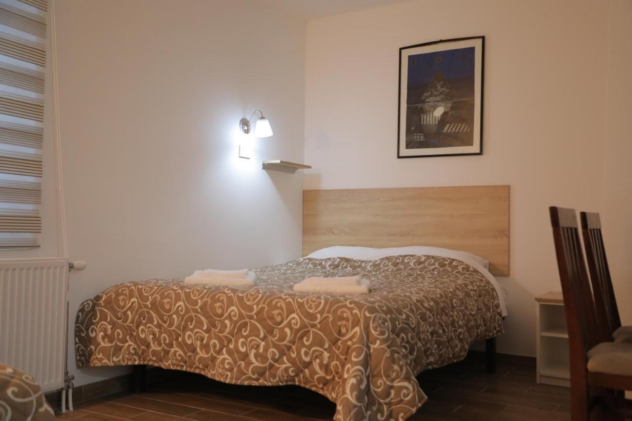 Bajka Hotel Crni Vrh Екстериор снимка